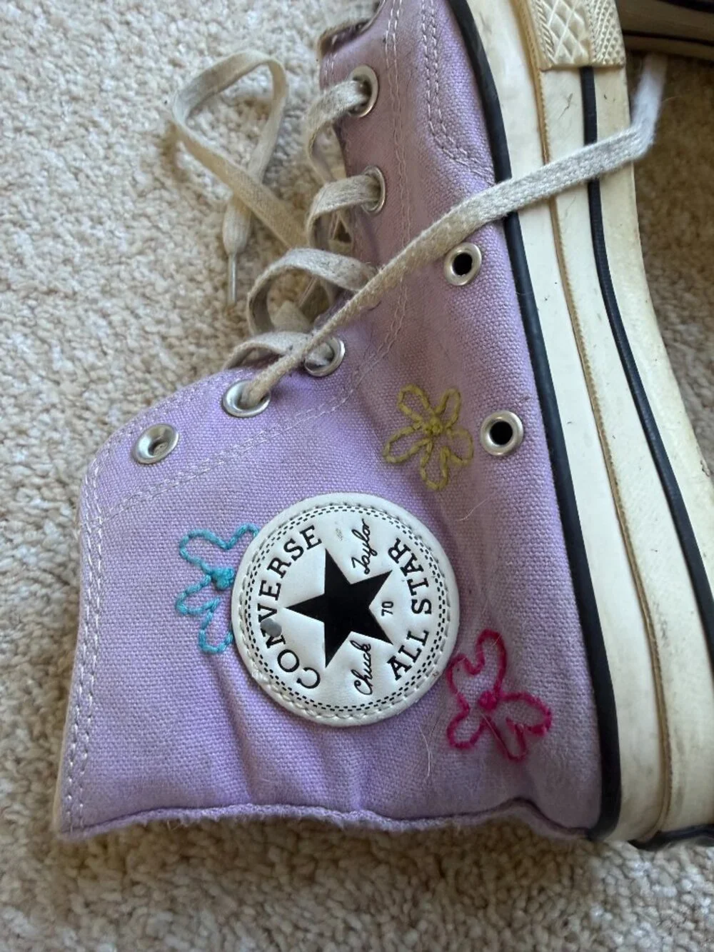 Rare Spongebob Embroidered Lavendar Converse